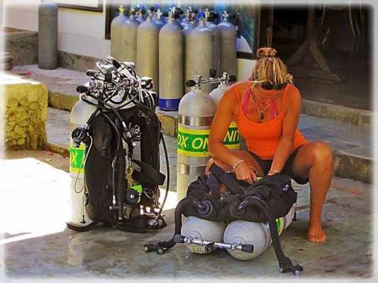 technical or nitrox diver we make all the courses in cyprus